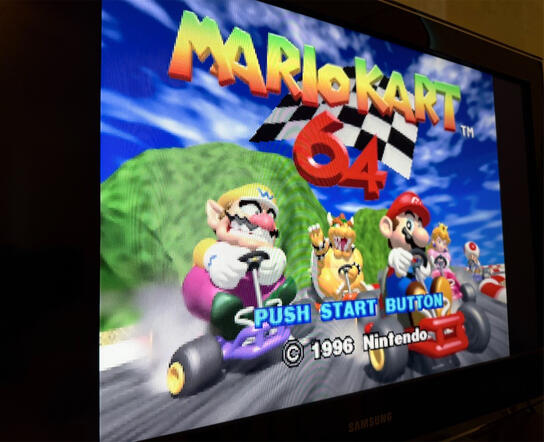 Mario Kart via HDMI!